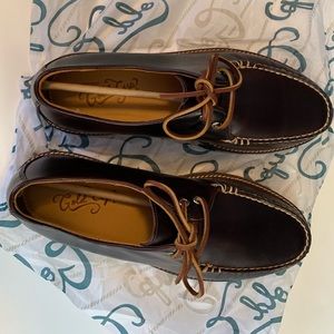 Brand New: Sperry Gold Captains Shoes!